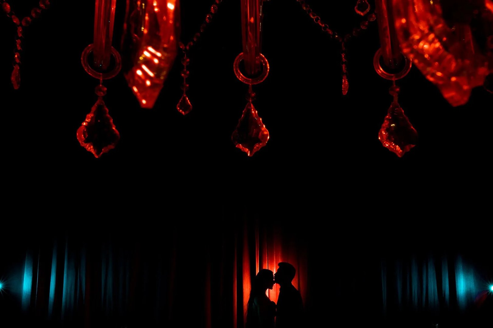 iCONIC CLICKS Photography